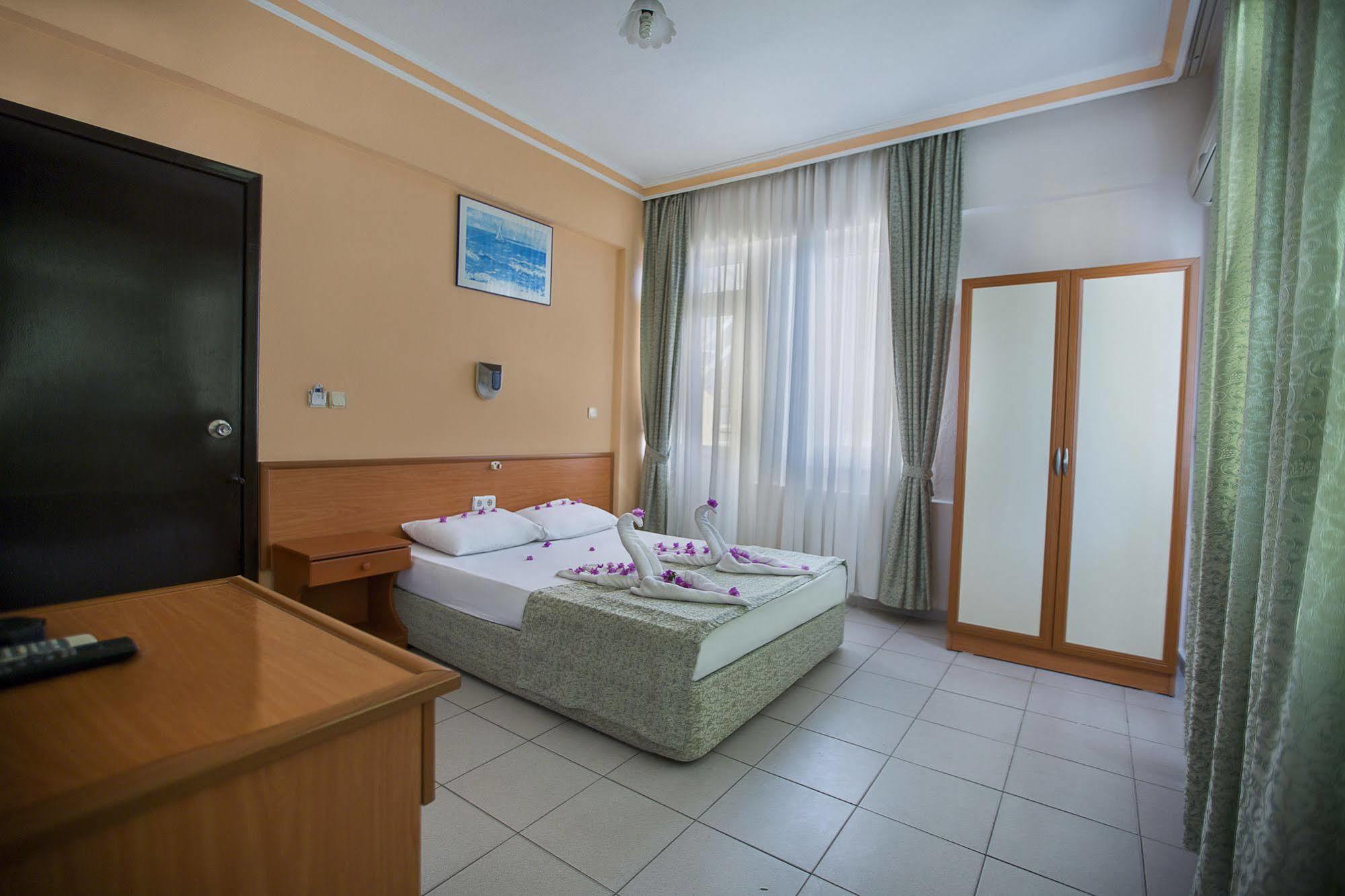 Kleopatra Alis Hotell Alanya Exteriör bild
